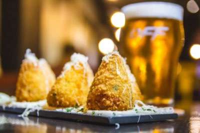 Arancini: Van restjes naar wereldwijde streetfood trend