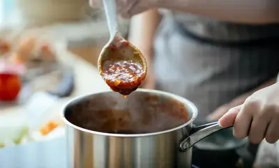 Choix ustensiles succès cuisine : guide pour une cuisson parfaite
